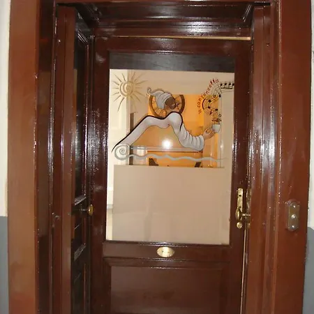 A Canzuncella Nápoles